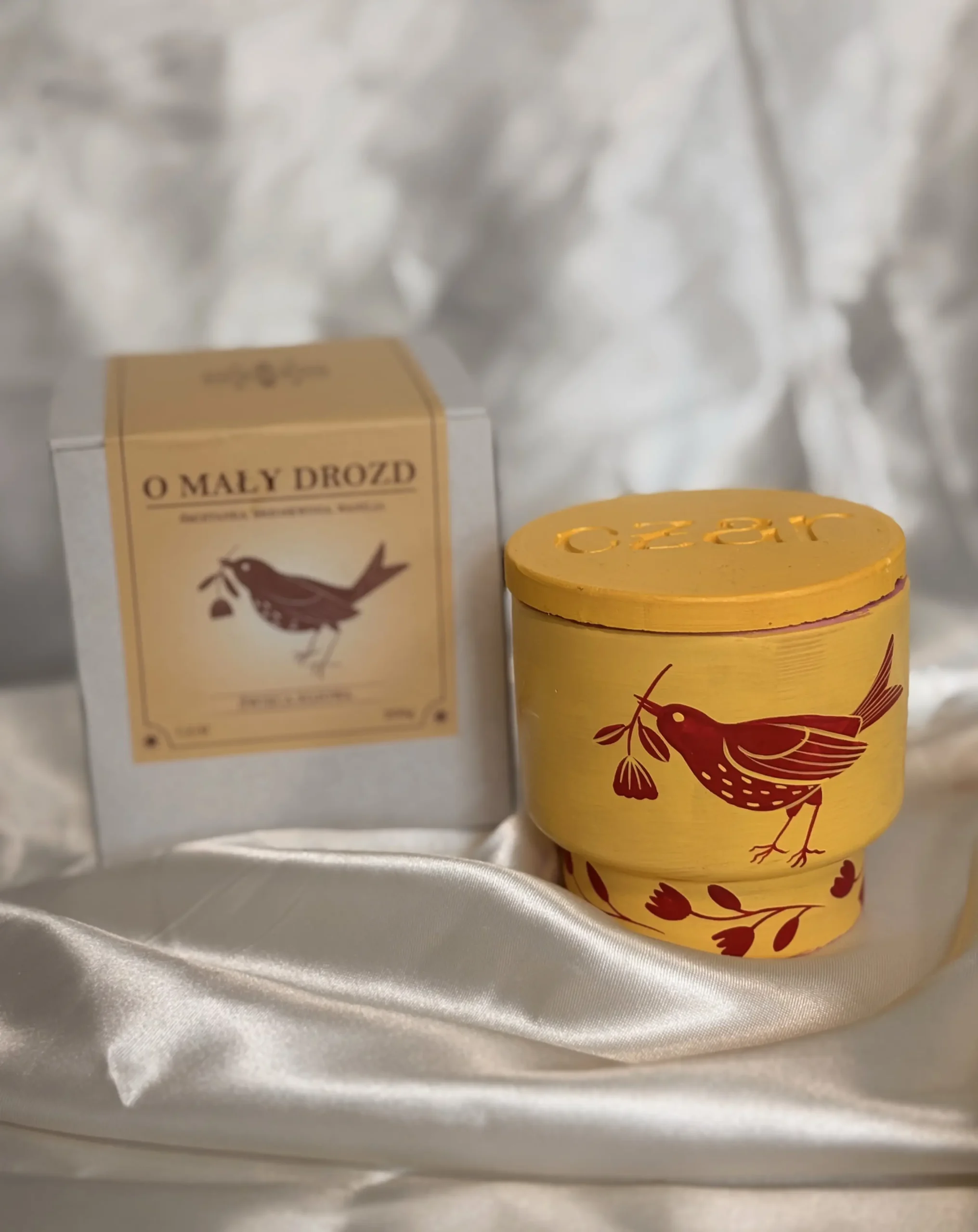 Świeca "aksamitna wiśnia" 40ml Świeca "aksamitna wiśnia" 40ml